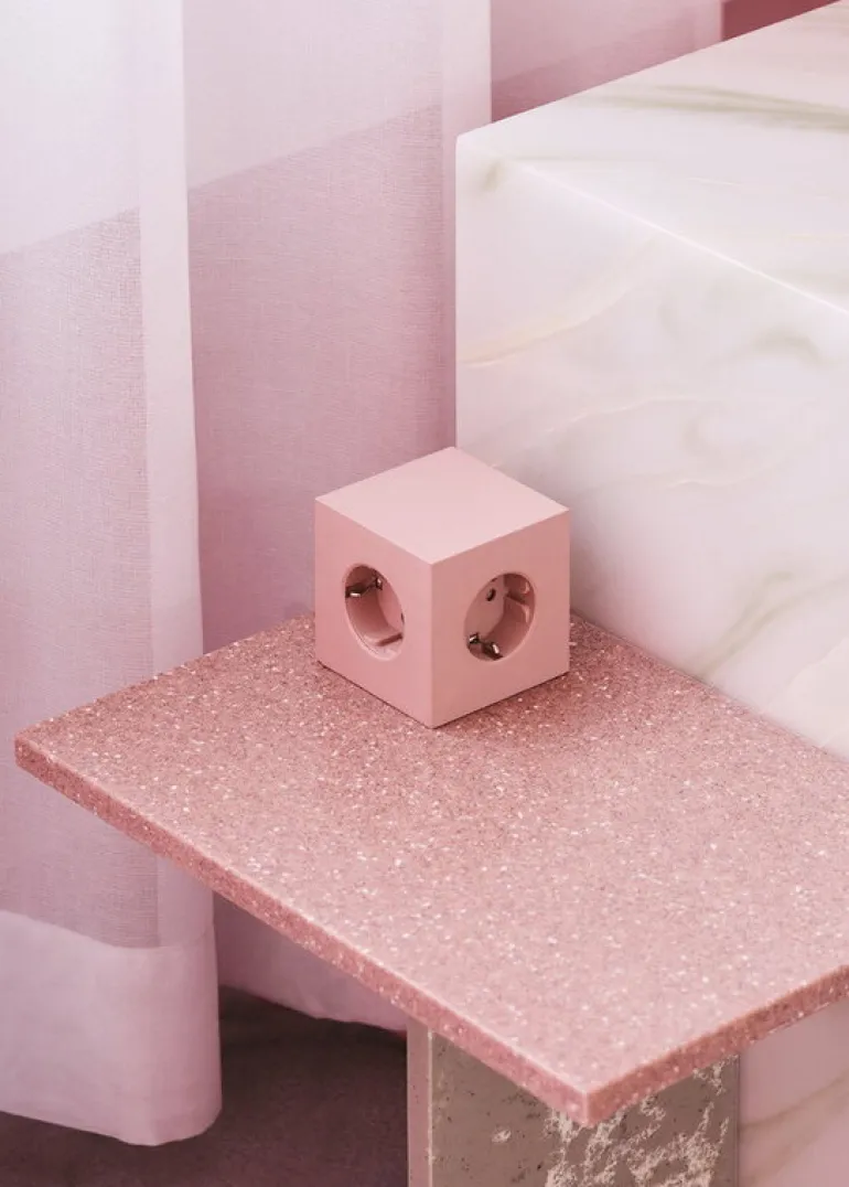 Avolt Square 1 USB-C förlängningssladd, 1,8 m, gammalrosa