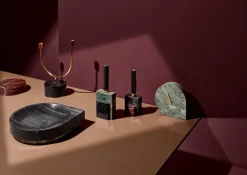 AYTM Grasil ljusstake, svart - guld