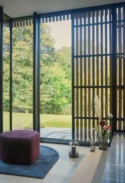 AYTM Tota ljuslykta, svart - blå