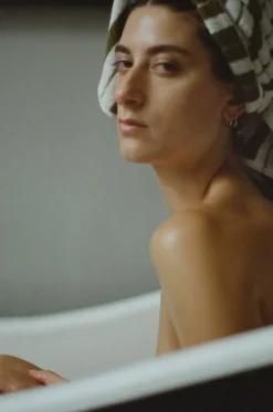 Baina Badlakan, Franklin, 70 x 140 cm, kaprifol - krita