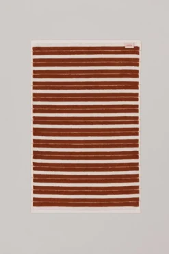 Baina Badrumsmatta, Echo, 50 x 80 cm, fuyu - krita