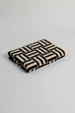 Baina Pool handduk Willis, 90 x 170 cm, sand - noir, limited edition