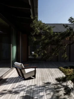 Bebó Objects Baba fåtölj, brun ask - naturvit