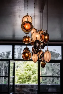 Bomma Lens Single pendellampa, vit - guld