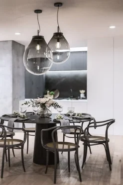 Bomma Tim pendel, medium, rök - svart