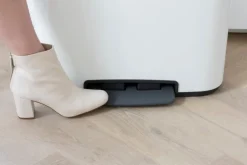 Brabantia Bo Pedal Bin 11 + 23 l, vit