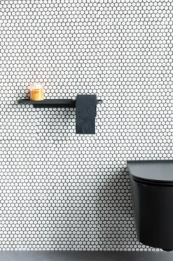 Brabantia MindSet toalettpappershållare med hylla, mineral oändligt grå