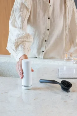 Brabantia SinkStyle klämbar diskmedelsdispenser, 200 ml, fresh white