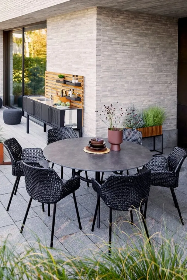 Cane-line Circle fotpall, liten, konformad, mörkgrå