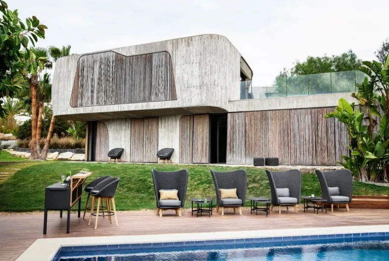 Cane-line Twist kaffebord, diameter 70 cm i diameter, lavagrå - fossilsvar