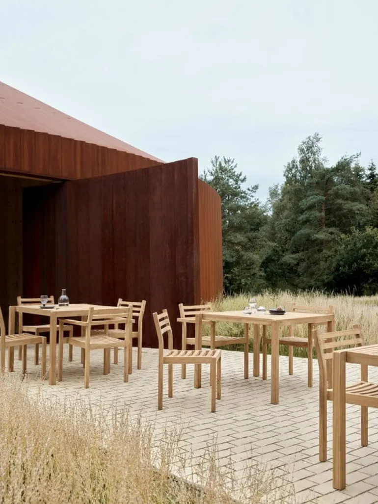 Carl Hansen & Søn AH502 Outdoor matstol med armstöd, teak