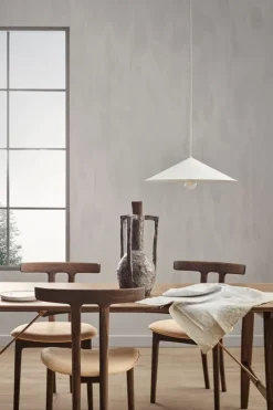 Carl Hansen & Søn BM1160 Hunting matbord, oljad valnöt - mässing