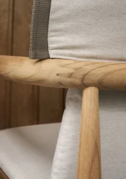 Carl Hansen & Søn Embrace E008 dyna för matstol, Agora Life Oat