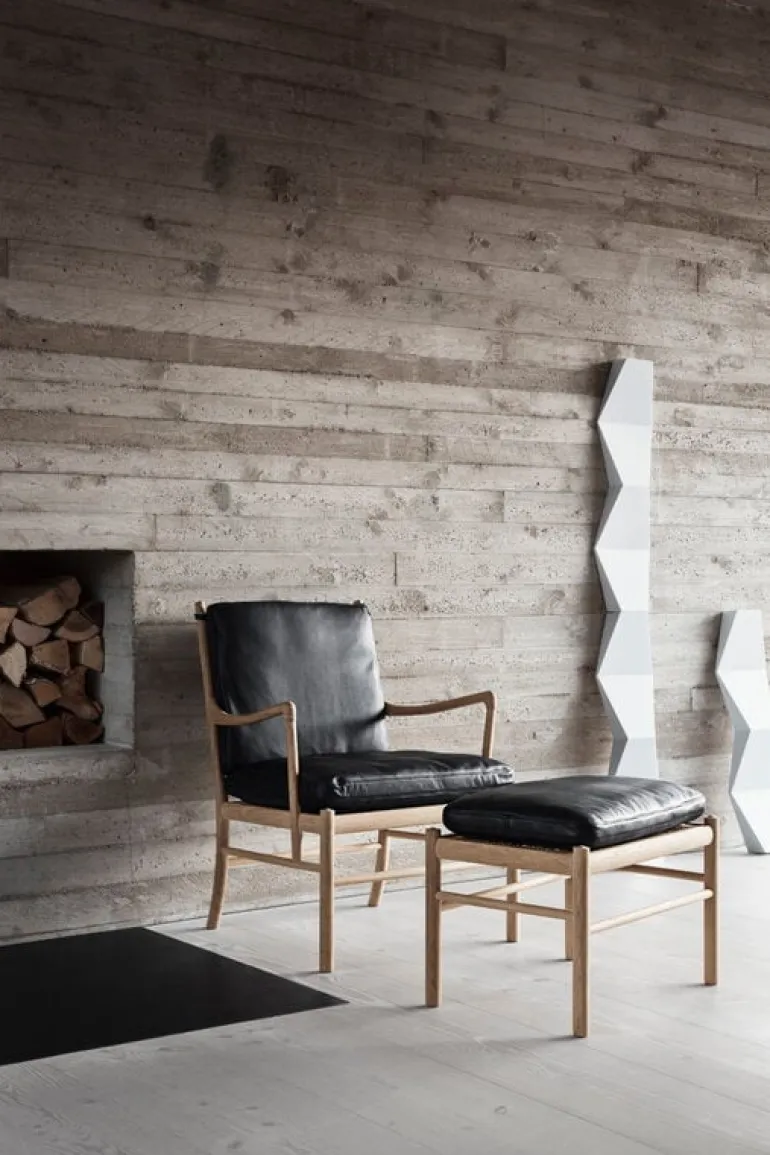 Carl Hansen & Søn OW149 Colonial fåtölj, oljad ek - svart läder Thor 301