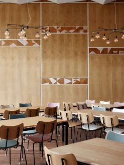 Carl Hansen & Søn VLA26P Vega stol, svart - lackerad ek - Mood 04102