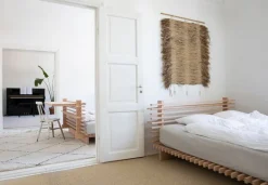 Collaboratorio Cubile 160 säng, bok