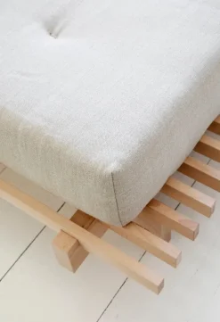 Collaboratorio Cubile 160 säng, bok