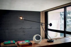 DCWéditions Aaro bordslampa, svart