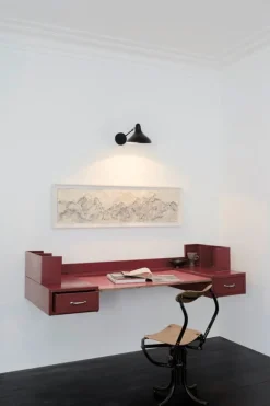 DCWéditions Mantis BS5 vägglampa med knapp, svart