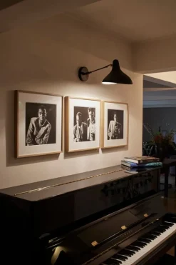 DCWéditions Mantis BS5 vägglampa med knapp, svart