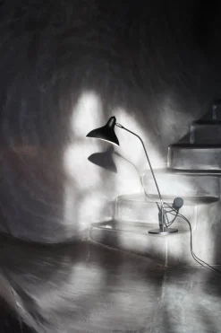 DCWéditions Mantis BS3-BL bordslampa