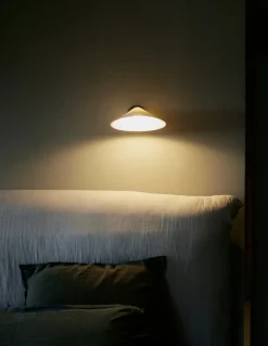 DCWéditions Plume vägglampa med strömbrytare, porslin