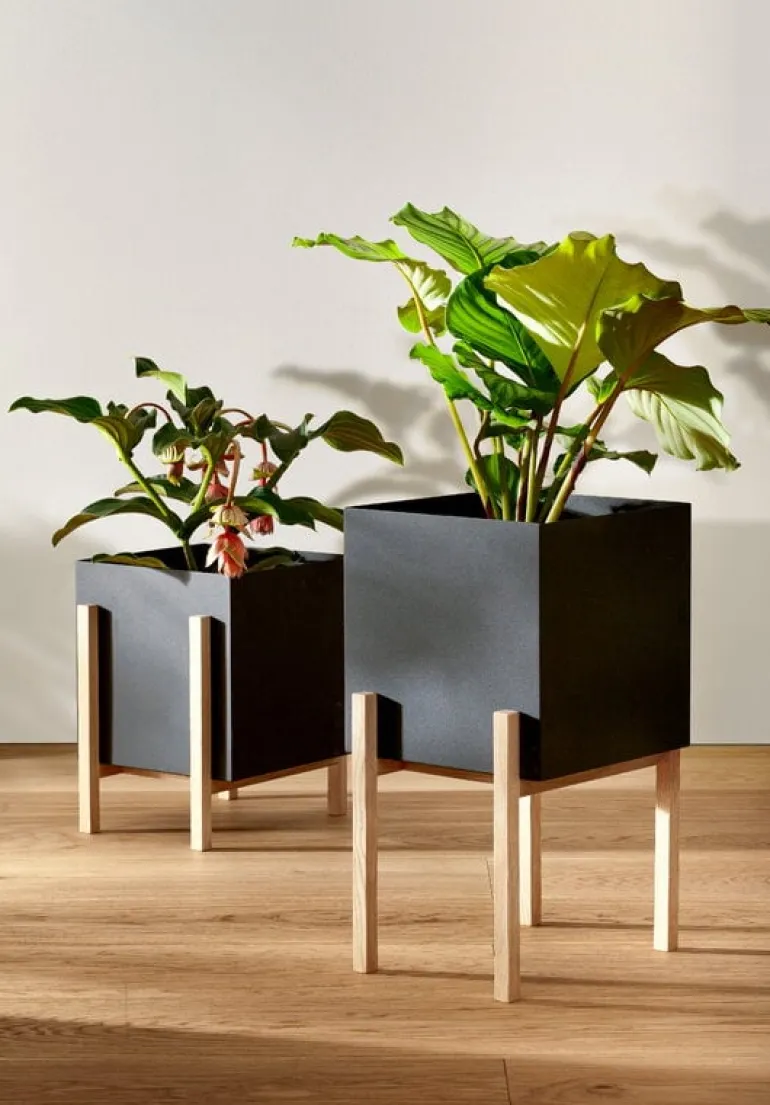 Design House Stockholm Botanic Pedestal kruka