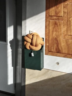 Design House Stockholm Knot kudde, kamel