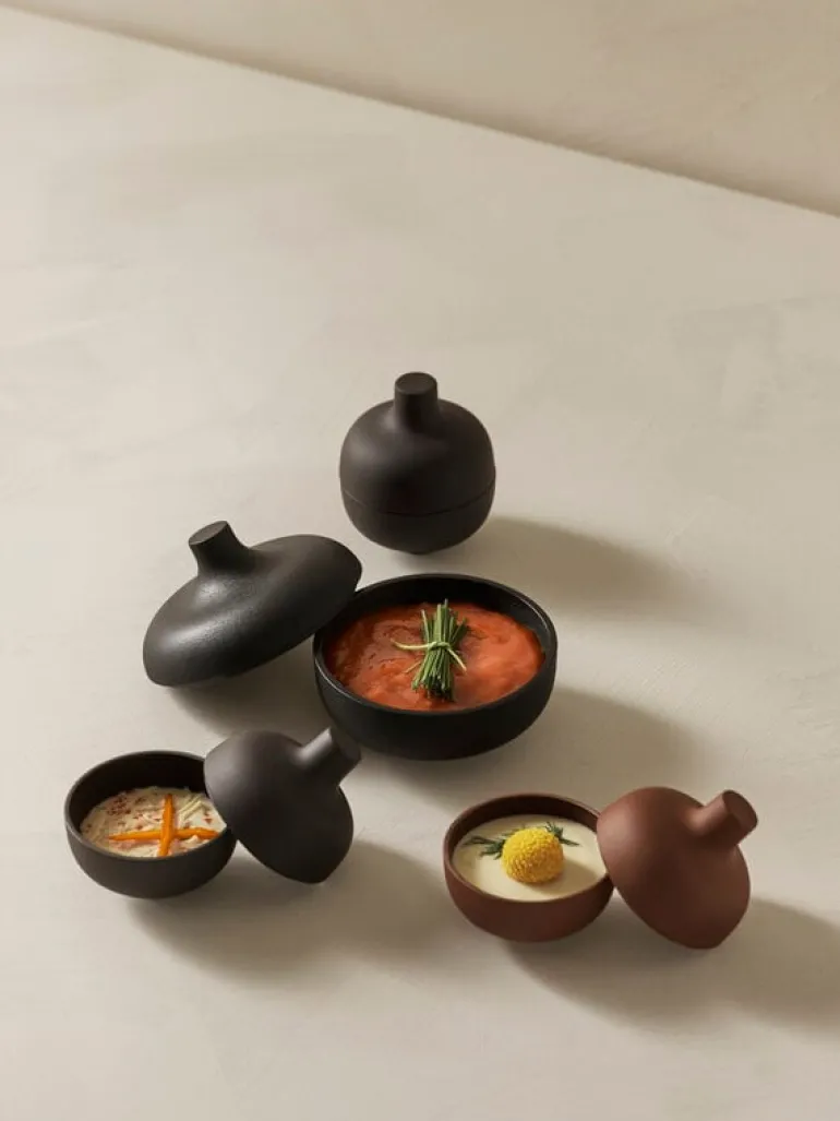 Design House Stockholm Sand Secrets skål med lock, medium, svart