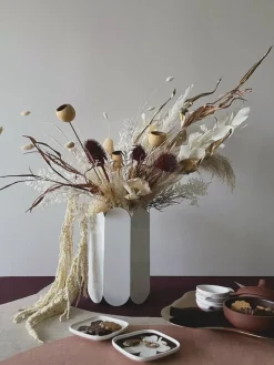 Design House Stockholm Sand Secrets skål med lock, medium, röd