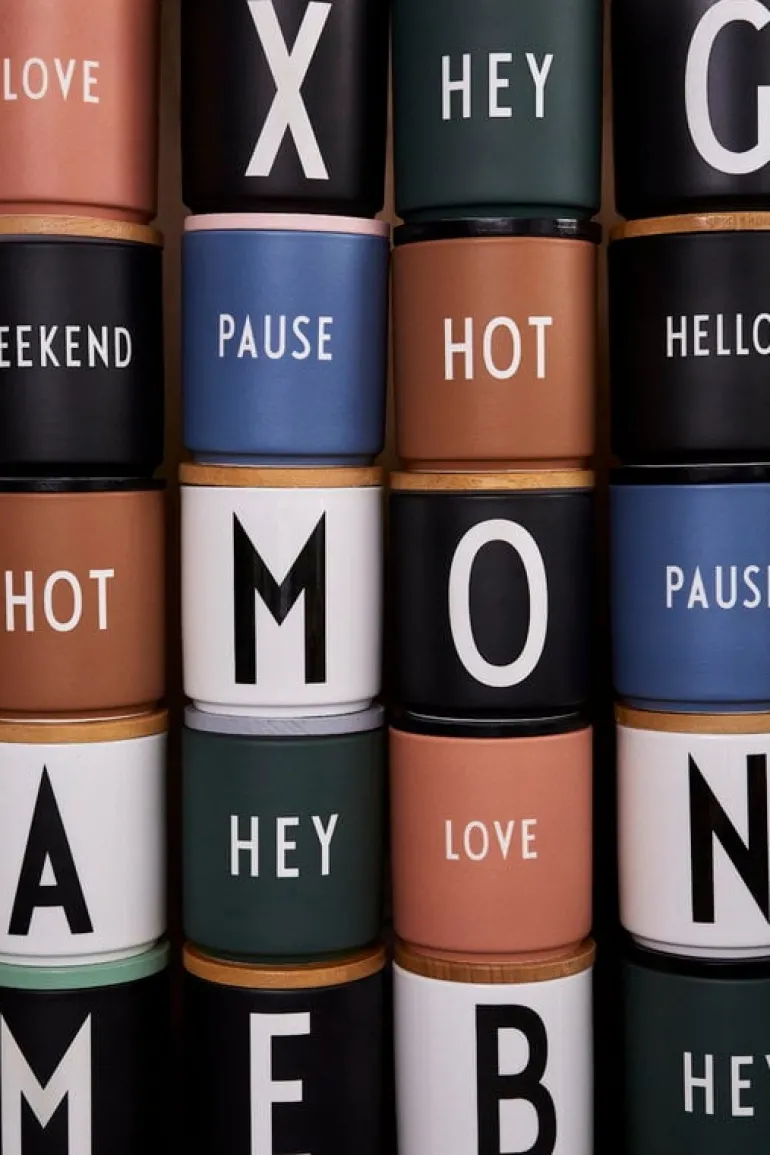 Design Letters Arne Jacobsen porslinsmugg, vit, A-Z