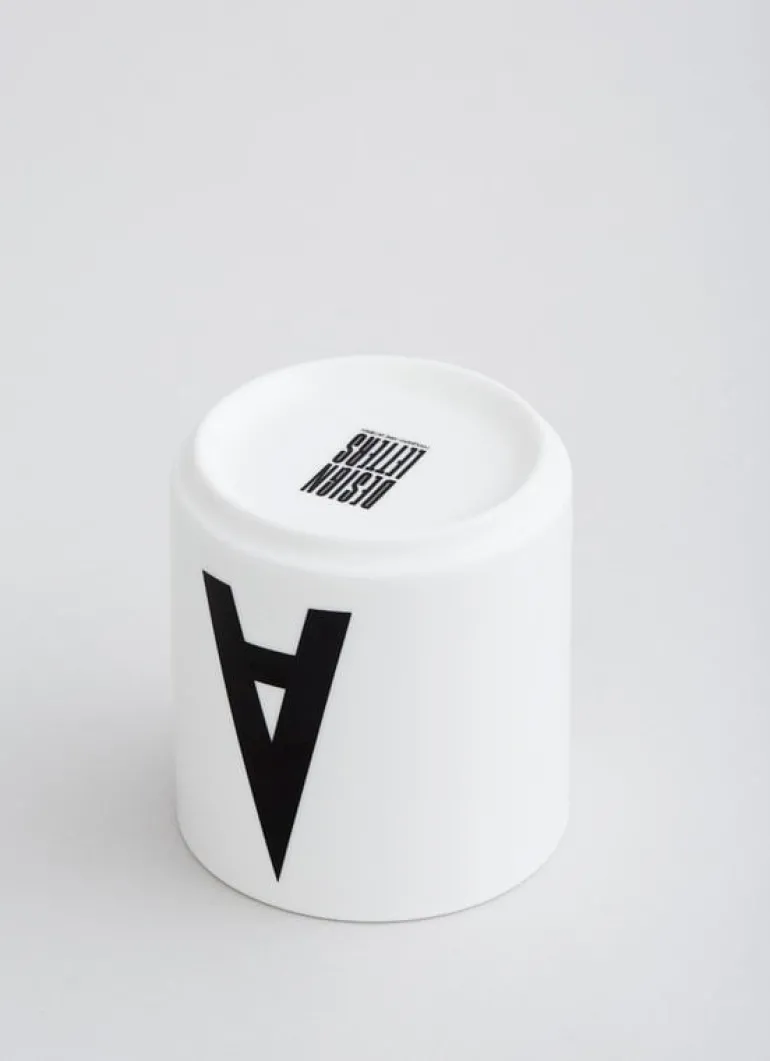Design Letters Arne Jacobsen porslinsmugg, vit, A-Z