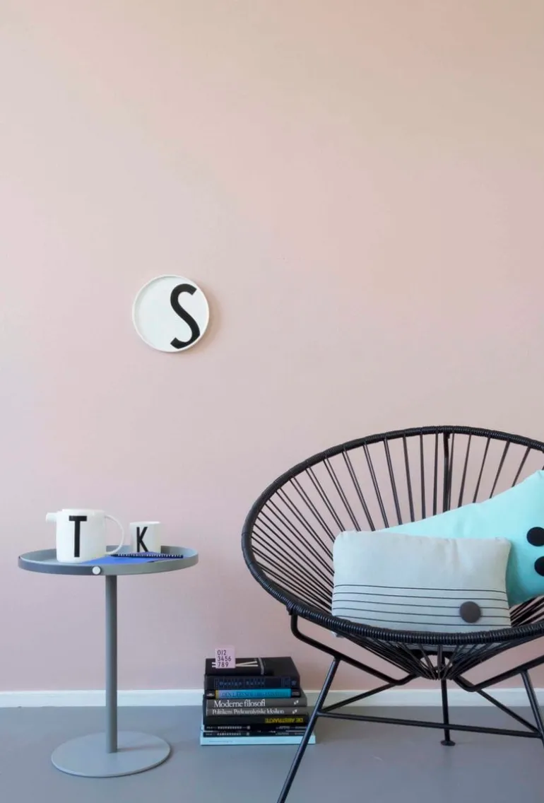 Design Letters Arne Jacobsen porslinsmugg, vit, A-Z