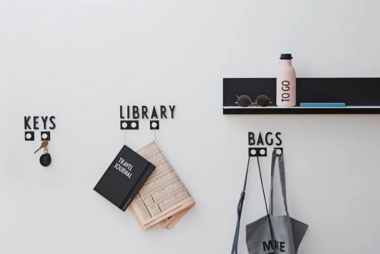 Design Letters Hook2 hängare A–Z