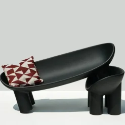 Driade Roly Poly fåtölj, återvunnen plast, svart