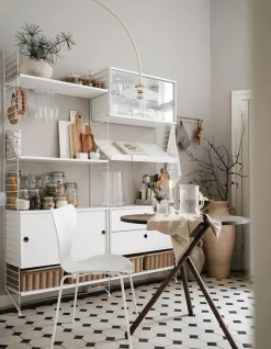 Eberhart Furniture Aldric matbord, 80 cm, mörk ek