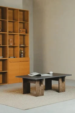 Eberhart Furniture Arnold soffbord, mörk betong - mörk ek