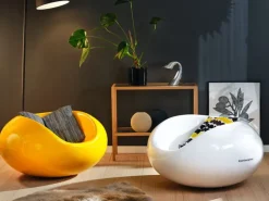 Eero Aarnio Originals Pastil stol, vit