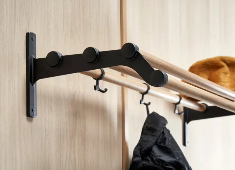 Essem Design Nostalgi 291 hatthylla, 100 cm, ek - aluminium