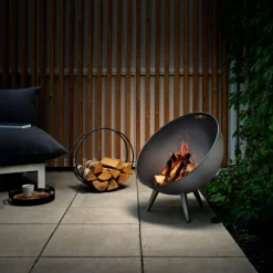 Eva Solo FireGlobe eldstad för utomhusbruk