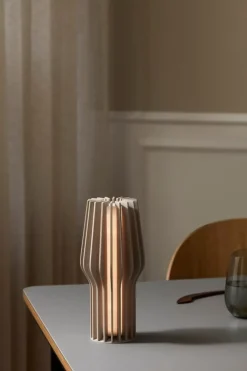 Eva Solo Radiant bärbar bordslampa, pärlbeige