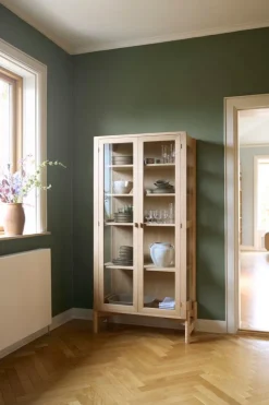 FDB Møbler A90 Boderne vitrinskåp, 178 cm, lackad ek