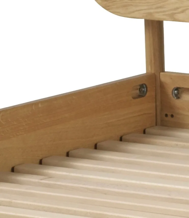 FDB Møbler G30 Radius sängram, 180 x 200 cm, oljad ek
