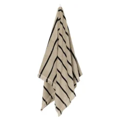 ferm LIVING Alee badhandduk, 70 x 140 cm, sand - svart