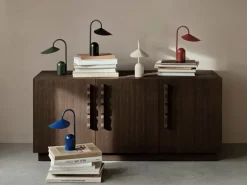 ferm LIVING Arum bärbar lampa, klarblå