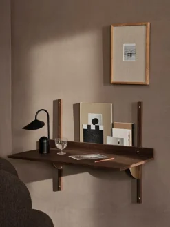 ferm LIVING Arum bärbar lampa, svart