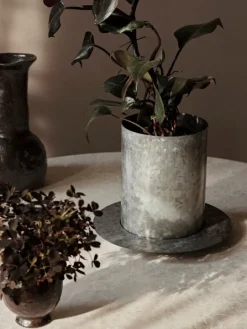 ferm LIVING Auran kruka, liten, galvaniserad