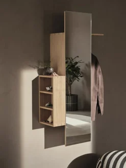 ferm LIVING Bon hallskåp, oljad ek