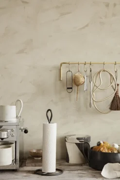 ferm LIVING Curvature hållare för pappershanddukar, svart mässing