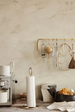 ferm LIVING Curvature hållare för pappershanddukar, mässing